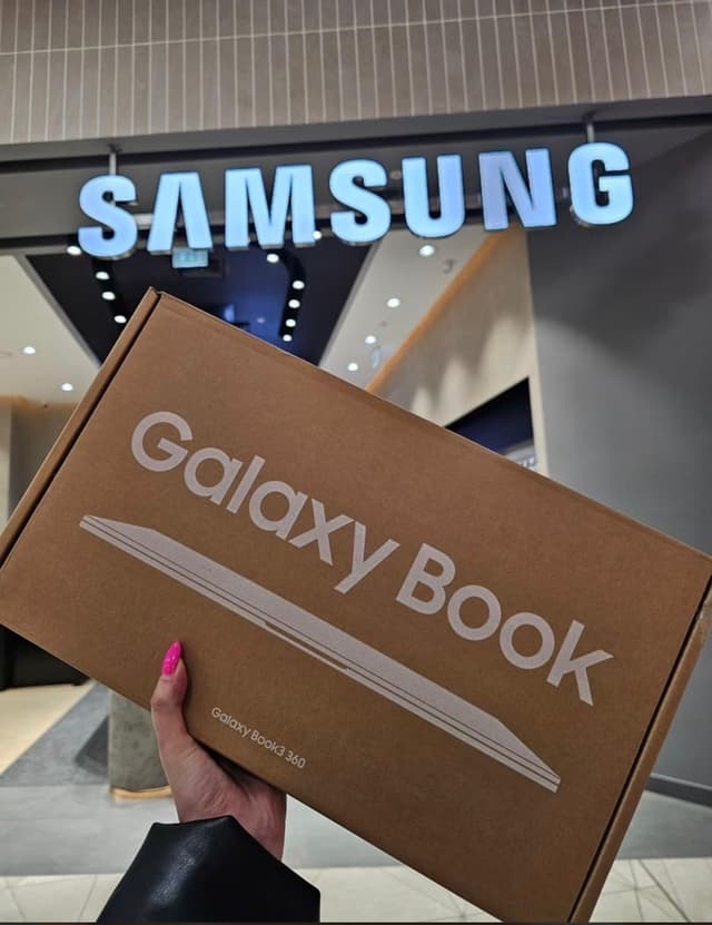 Samsung Galaxy Book